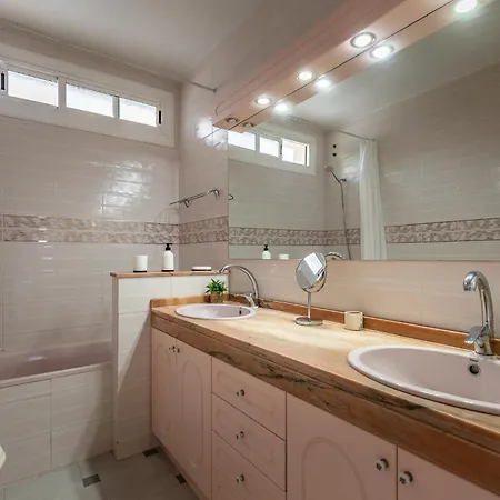 Casa Cerca De Playa Con Piscina Privada Сasa de vacaciones